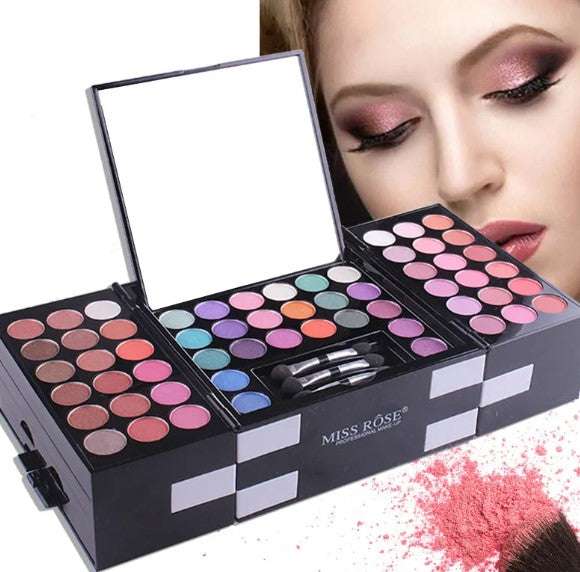 Maquillaje de Sombra de Ojos, Rubor y Cejas