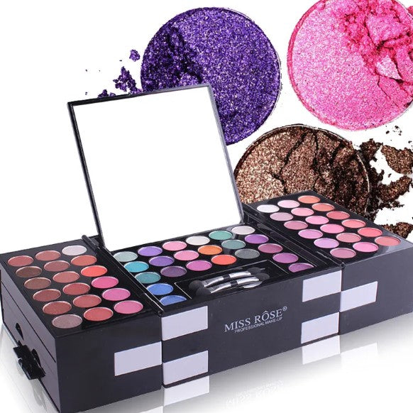Maquillaje de Sombra de Ojos, Rubor y Cejas